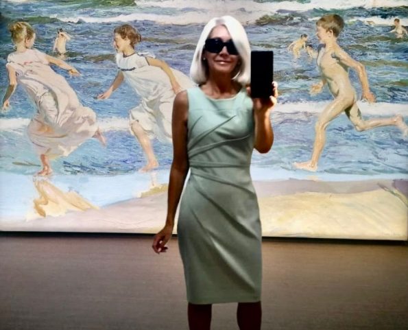 Nina Vélez-Troya at the Sorolla Exhibition in Casa Amatller, Barcelona.