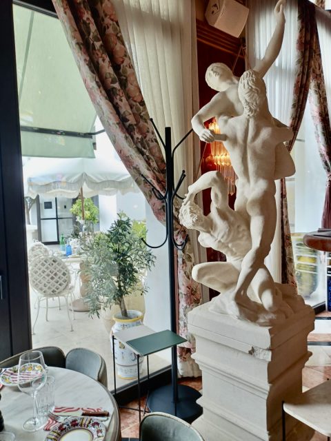 Florentine Marbella Italian restaurant Puente Romano interior